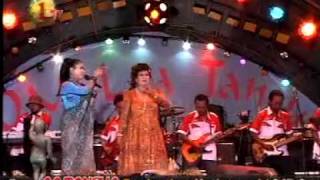 OM. LAA TANSYA - SURABAYA * Dua Kursi, Lilin Herlina *(Surabaya,16072011)