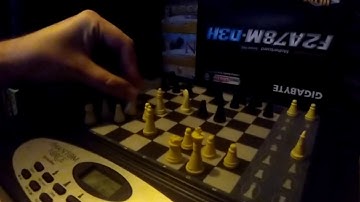 Arena FIDE Master vs EXCALIBUR PHANTOM FORCE Level BE001 Game 25.11.20