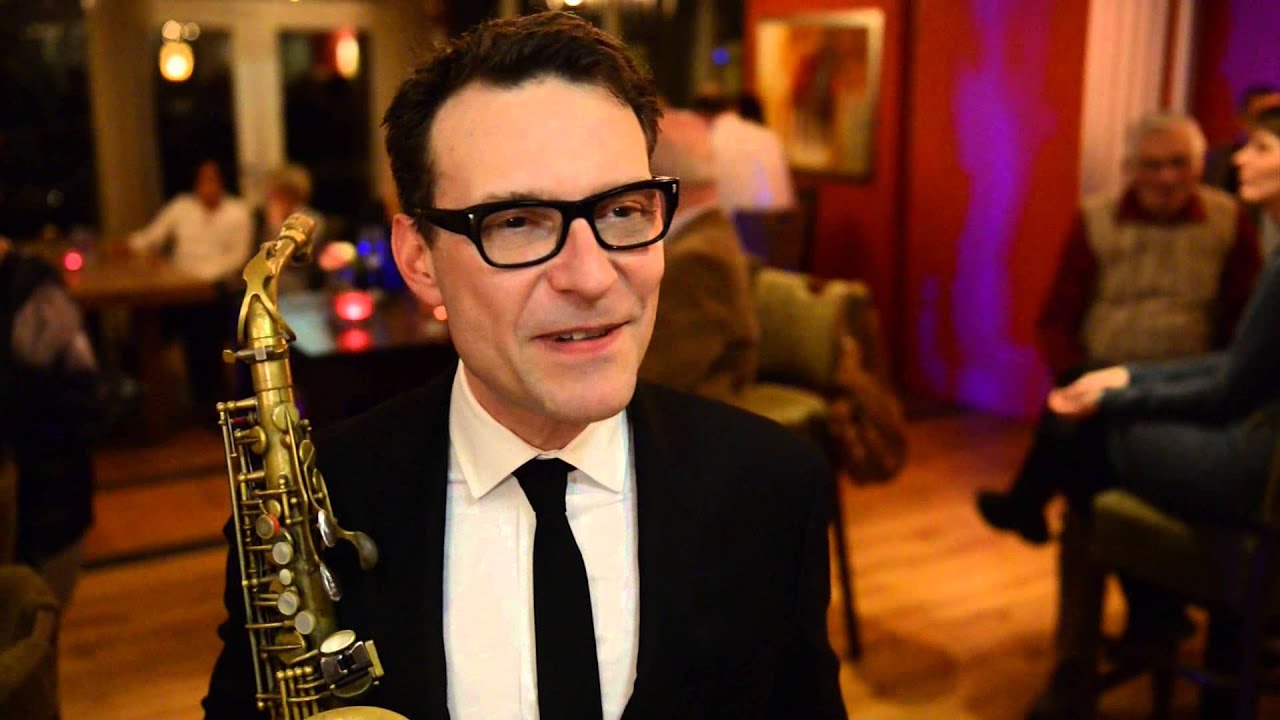 Benjamin Herman in Hotel restaurant de Uitkijk - YouTube