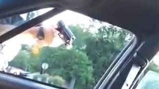 Philando Castile Shot And Killed In Front Of Girlfriend (VIDEO) Philando Castile Shot And Killed In Front Of Girlfriend (VIDEO)