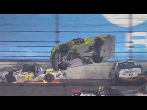 NASCAR Camping World Truck Series 2017. Daytona International Speedway. Incredible Last Laps