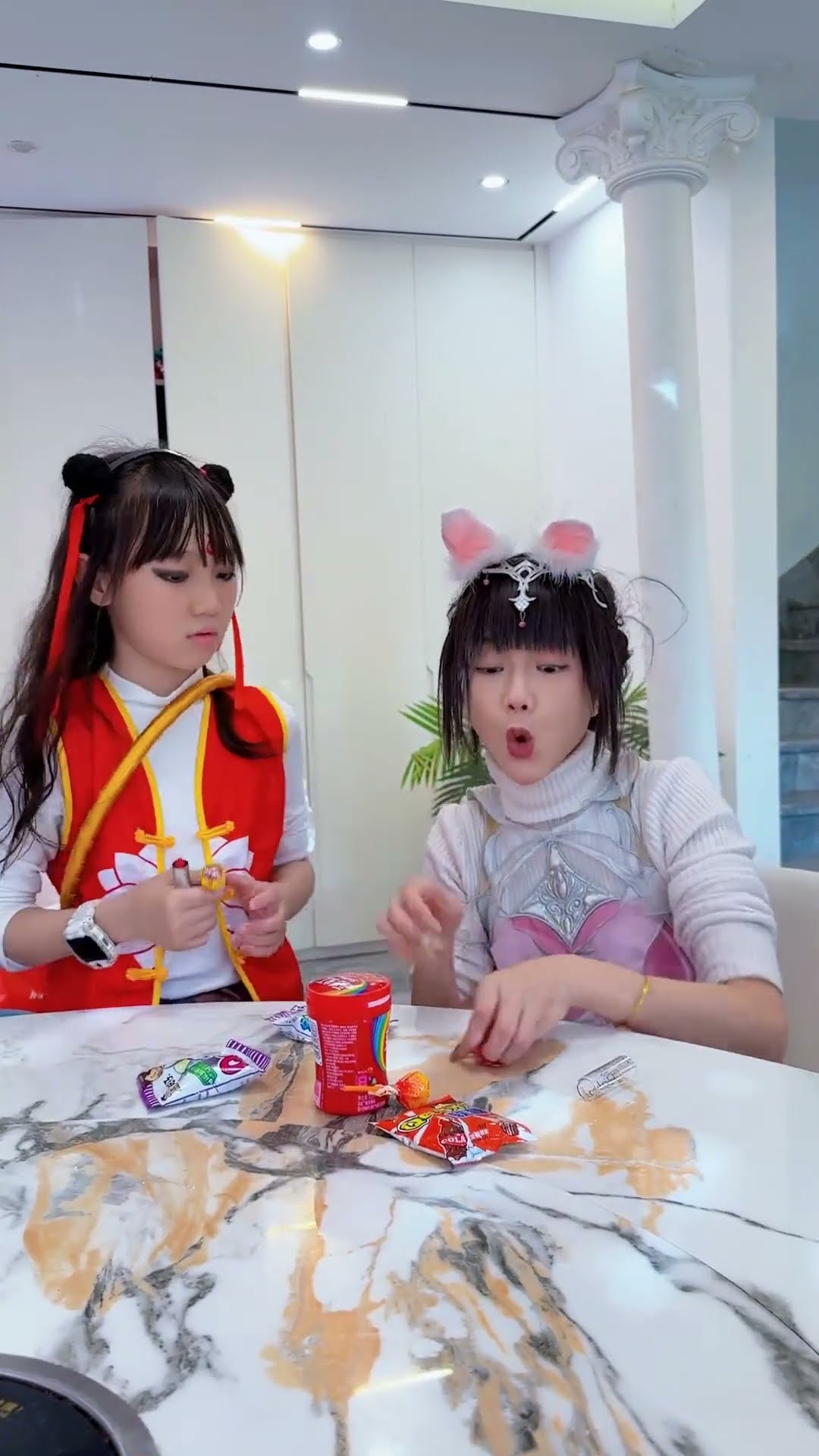 【斗罗大陆】小哪吒牙齿被自己敲没了！ #斗罗大陆 #小舞 #唐舞桐 #哪吒