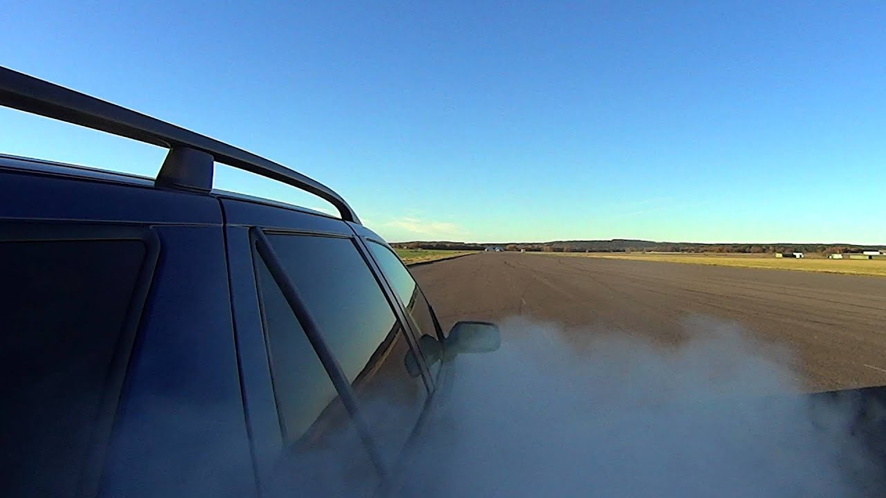 Furious Saab 9-5 Aero Nordic Extreme R shredding tires.