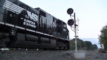Slow moving Norfolk Soutern train "knocks down" signals at Cresson PA