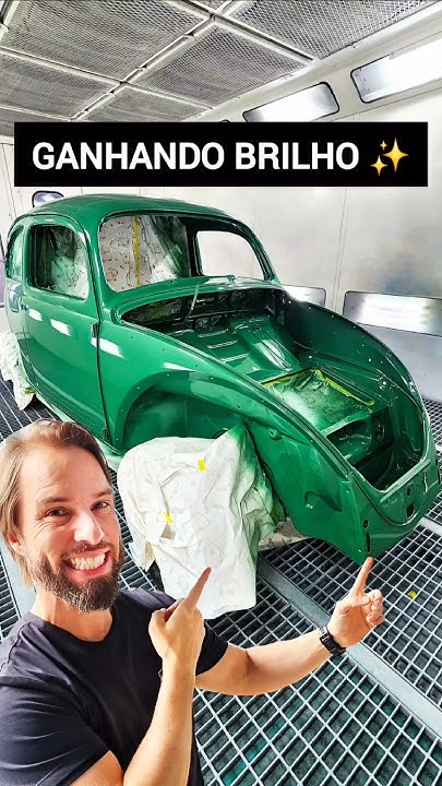 Veja essa etapa de pintura onde o projeto ganha vida a cada aplicação! Fusca 1969 verde folha! 💚✨️🇧🇷