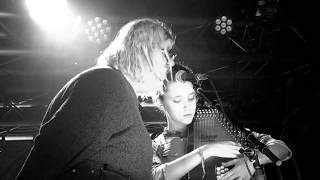 On brûlera - Pomme et Safia Nolin à la Boule Noire Paris chords