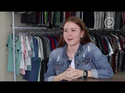 Vídeo: Onde o designer de moda trabalha?