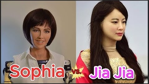 Sophia the robot VS. Jia Jia robot