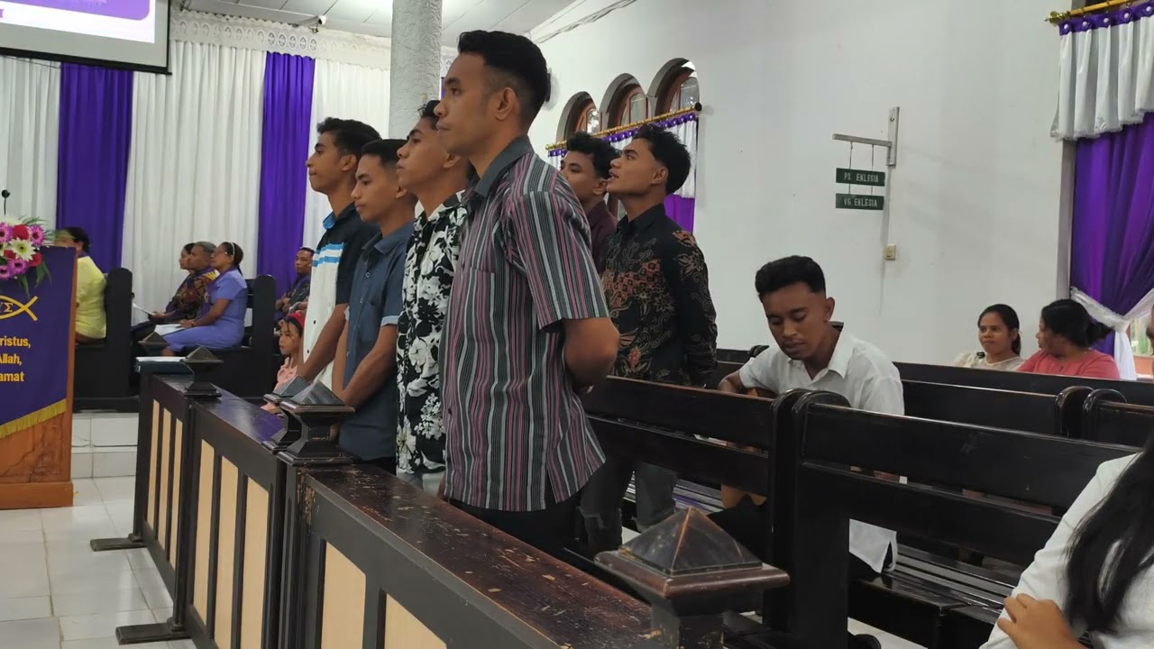 Naruwe - Sambut Yesus Sang Raja Cover by VG. Kaisarea Gereja Imanuel Kefamenanu.