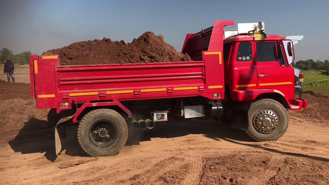 ทีมงานดั้มซิ่งชัยภูมิ