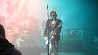 Manic Street Preachers - Hold Me Like A Heaven fragment LIVE London 2018 Shepherd&#39;s Bush