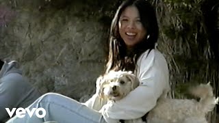 thuy - universe (thuy's video diary) Resimi