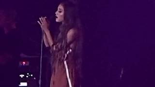 Video thumbnail of "Ariana Grande - Somewhere Over The Rainbow - Argentina 2017"