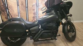 New Shock Cut-Out Leather Motorcycle Saddlebags for Honda Shadow 750 Phantom to Try Out in Spring