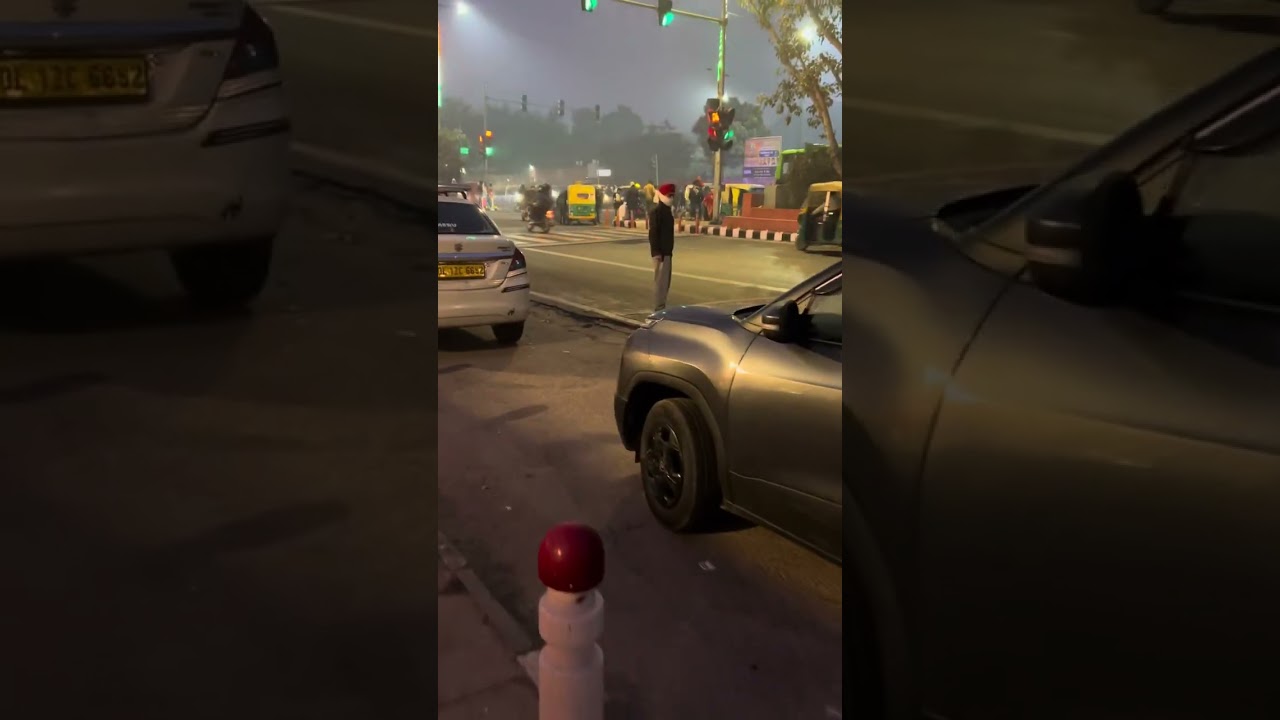 Старый рынок около красного форта / Old market near Red fort.