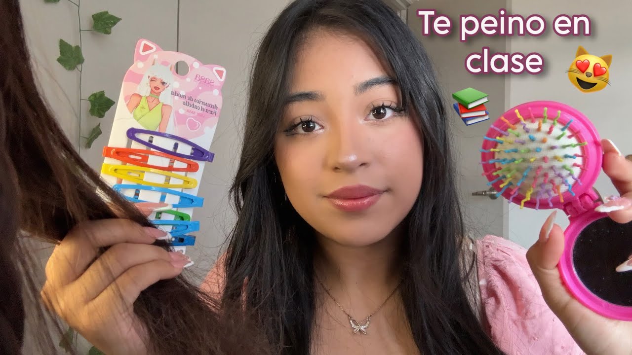ASMR tu compañera obsesionada contigo te peina en clase👀 