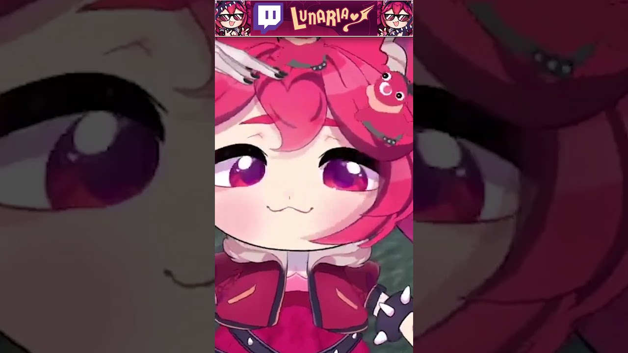 LUNARIA stremea CON CÁMARA mientras participa en PERMADEAZ