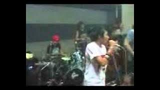 Adventure Ailen   Aku bukan dirimu live at KNPI Cibinong