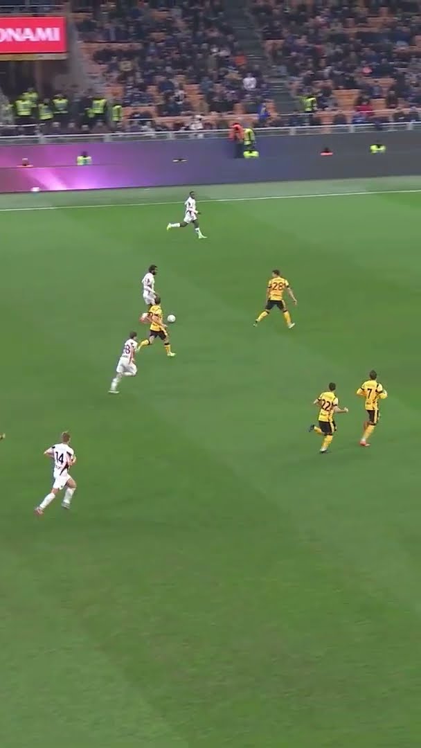 A masterclass by Yann Sommer ?