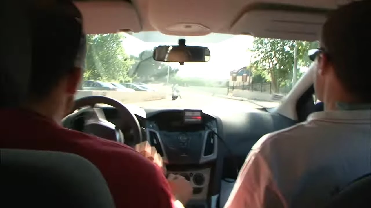 Course poursuite d'un scooter en fuite