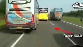 BALAPAN BUS DI TOL PALING SERU!!!!