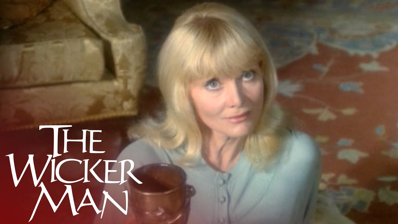 Wicker Man Rabbit 'Dead Rabbit on the Grave' Scene | The Wicker Man (1973) - YouTube