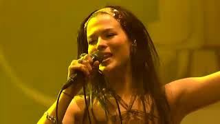 Jenni Vartiainen: Ihmisten edessä (Provinssirock 2008)