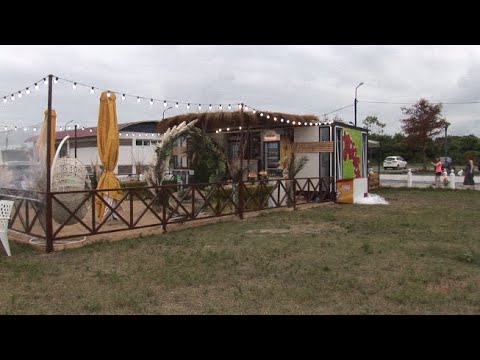 მალთაყვის სანაპიროზე კაფე-ბარი ,, კონტეინერი\" გაიხსნა 27 07 20