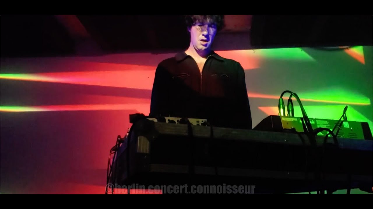 Buzz Kull live [Full show] @ Urban Spree - Berlin 17.02.2024 - YouTube