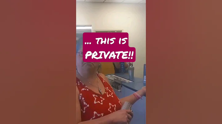 #Karen thinks #post office is private - #shorts #1stAmendmentAudit