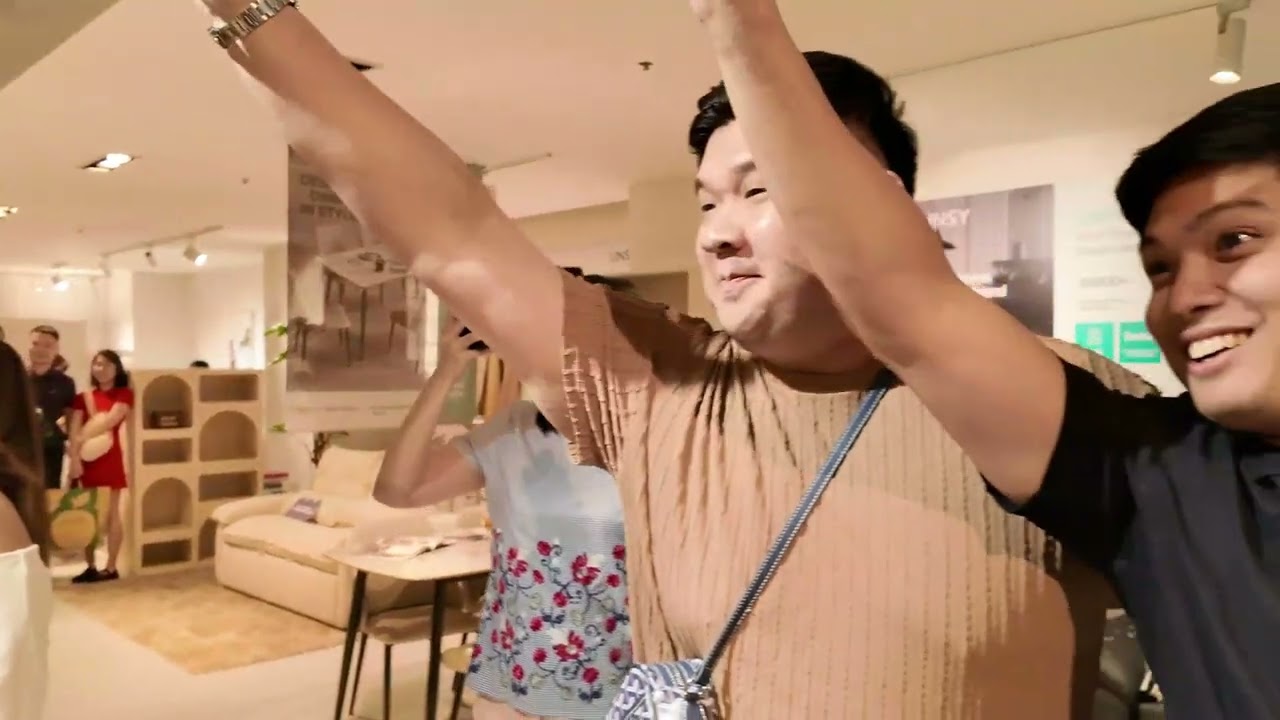 It's here! 🎉 LINSY Home Furniture is now OPEN in Manila!