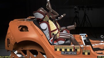 Autostoeltjestest 2016 Britax Römer Kidfix II XP Frontale botsproef