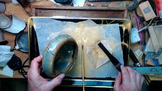 Traditional kintsugi, step 2 applying keshifun
