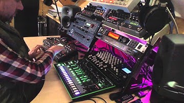 Roland TR-8 and Octatrack live jam