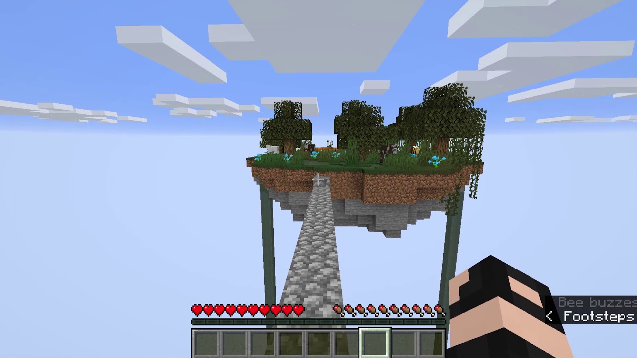 Minecraft skyblock Ep.2 going to swamp island - YouTube