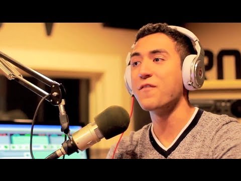 Boy Impersonates Ryan Seacrest - YouTube