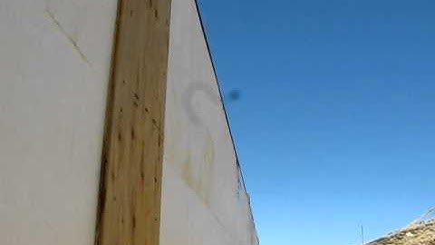 Fox Blocks How to Use Stringline to Plumb Insulated Concrete Form walls