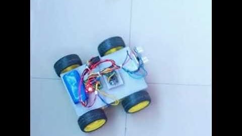 Obstacle Avoiding Robot #shorts