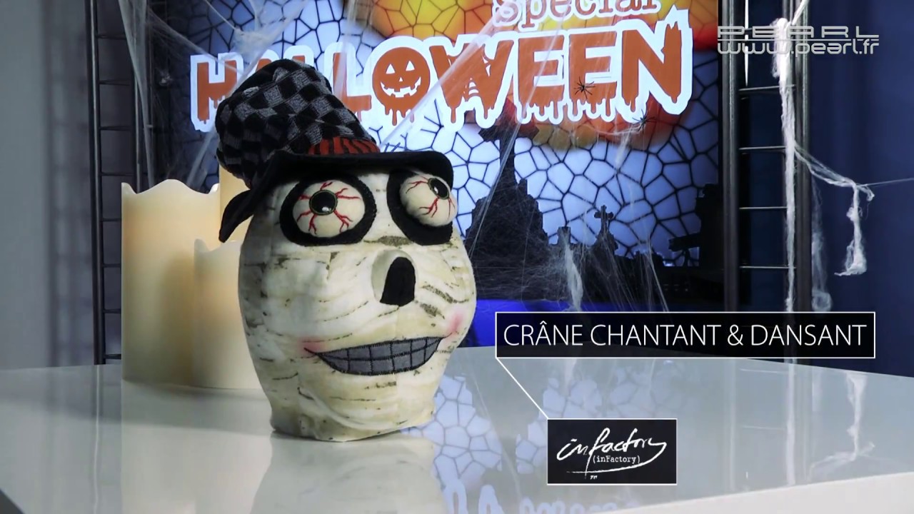 Dessin Au Trait Du Crâne Maléfique Illustration De Doodle Dessinée à La Main | Vecteur Premium