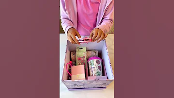 عملنا بكس هدية لصديقة منى حلا شو رأيكم هتحبو Gift Giftideas Birthday 
