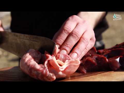 ჩაშუშული ღორის გულ-ღვიძლი ნამდვილ ცეცხლზე 🔥🔥🔥Finished Pork Heart and liver on real fire