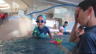 Yaya learning swim at 3 years old (20210603 3rd class) -2