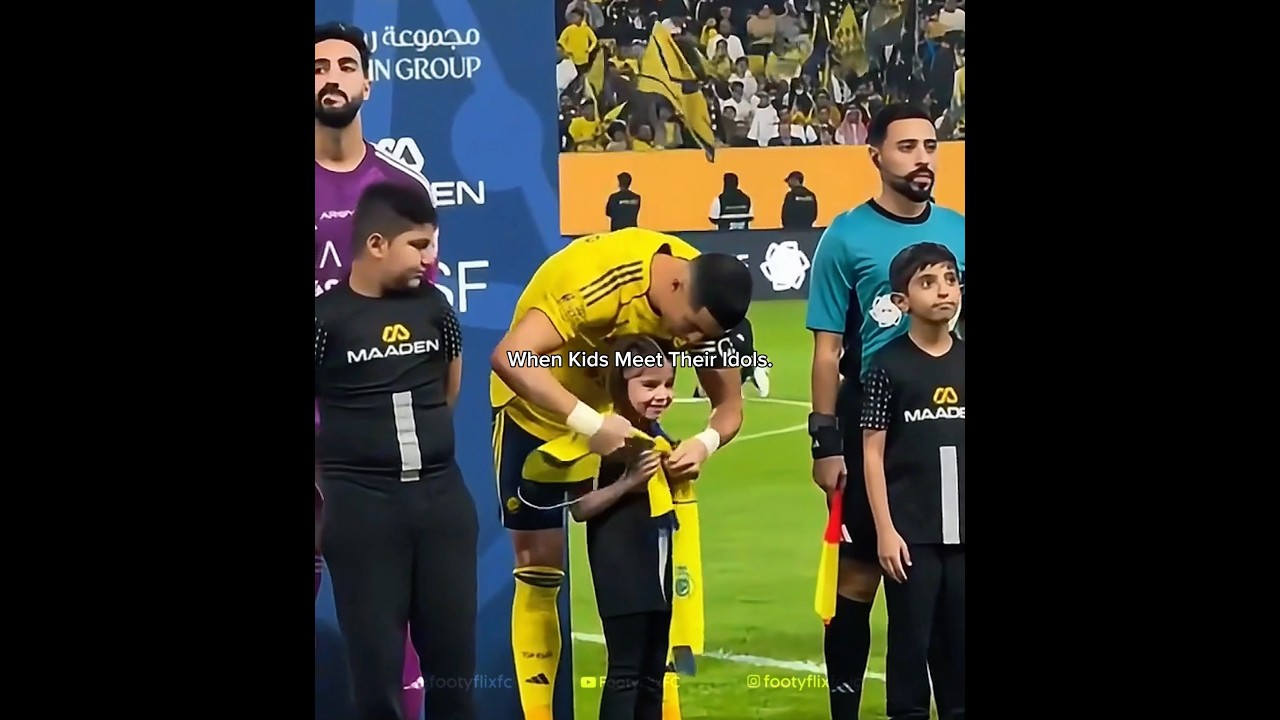 When Kids Meet Their Idols ❤️ #football #shorts