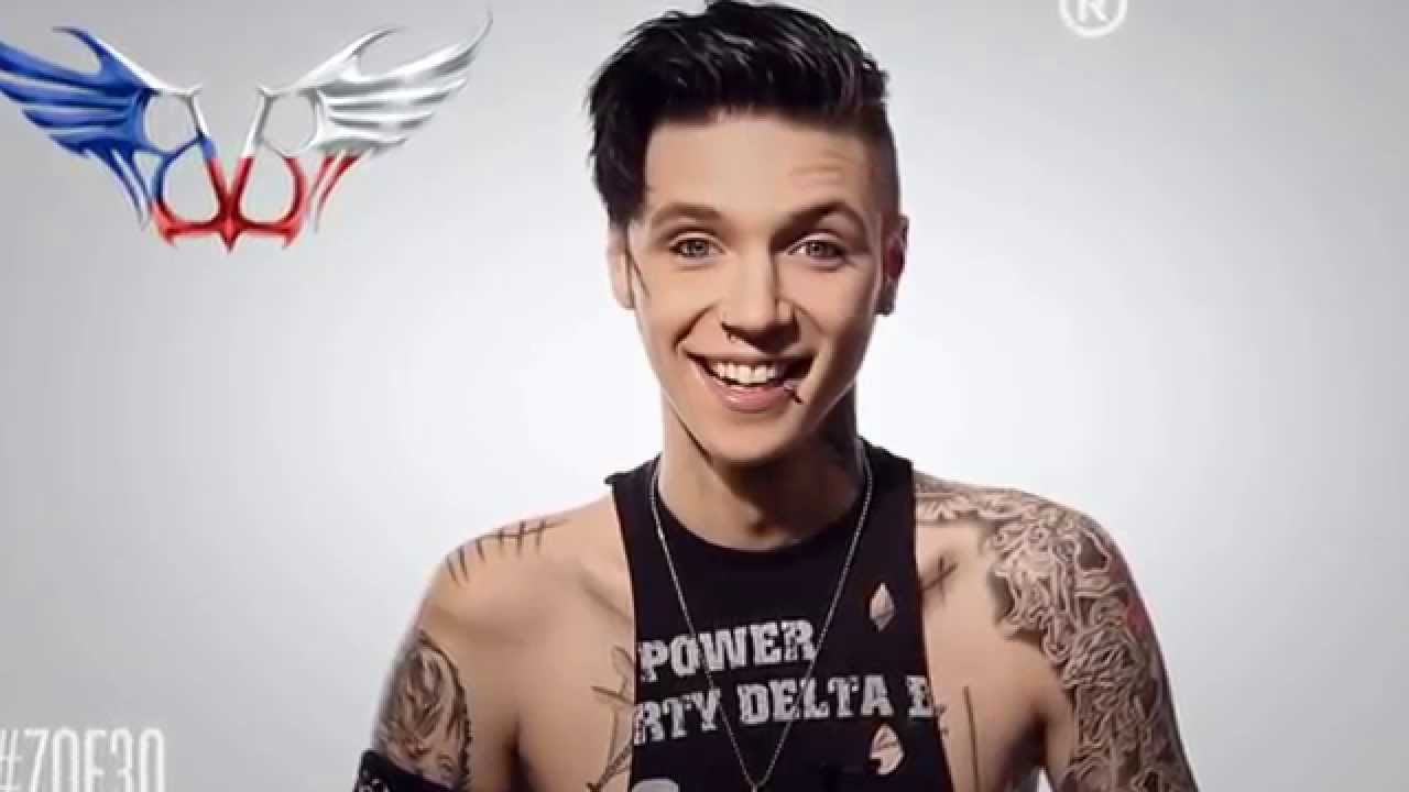images of andy sixx smiling 2017 spacehero