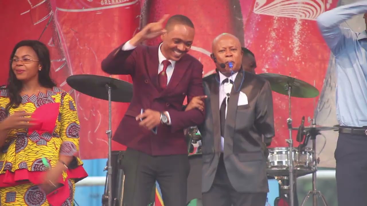 YIKA MPIKO CONCERT AU TERRAIN BONDO FRERE PATRICE