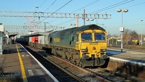 Class 66 departing Didcot Parkway - 08/09/2018