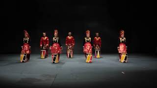 TARI HOYAK GANDANG NAN BATINGKAH INDONESIA