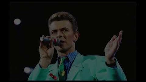David Bowie impersonates Springsteen, Neil Young, Tom Waits in old Recording