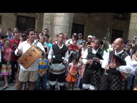 2010 0411 15:00 CeltFest Cuba: Street Parade - Ban...