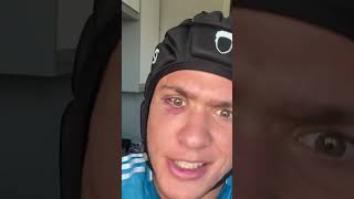 Uso Capacete Igual O Peter Cech